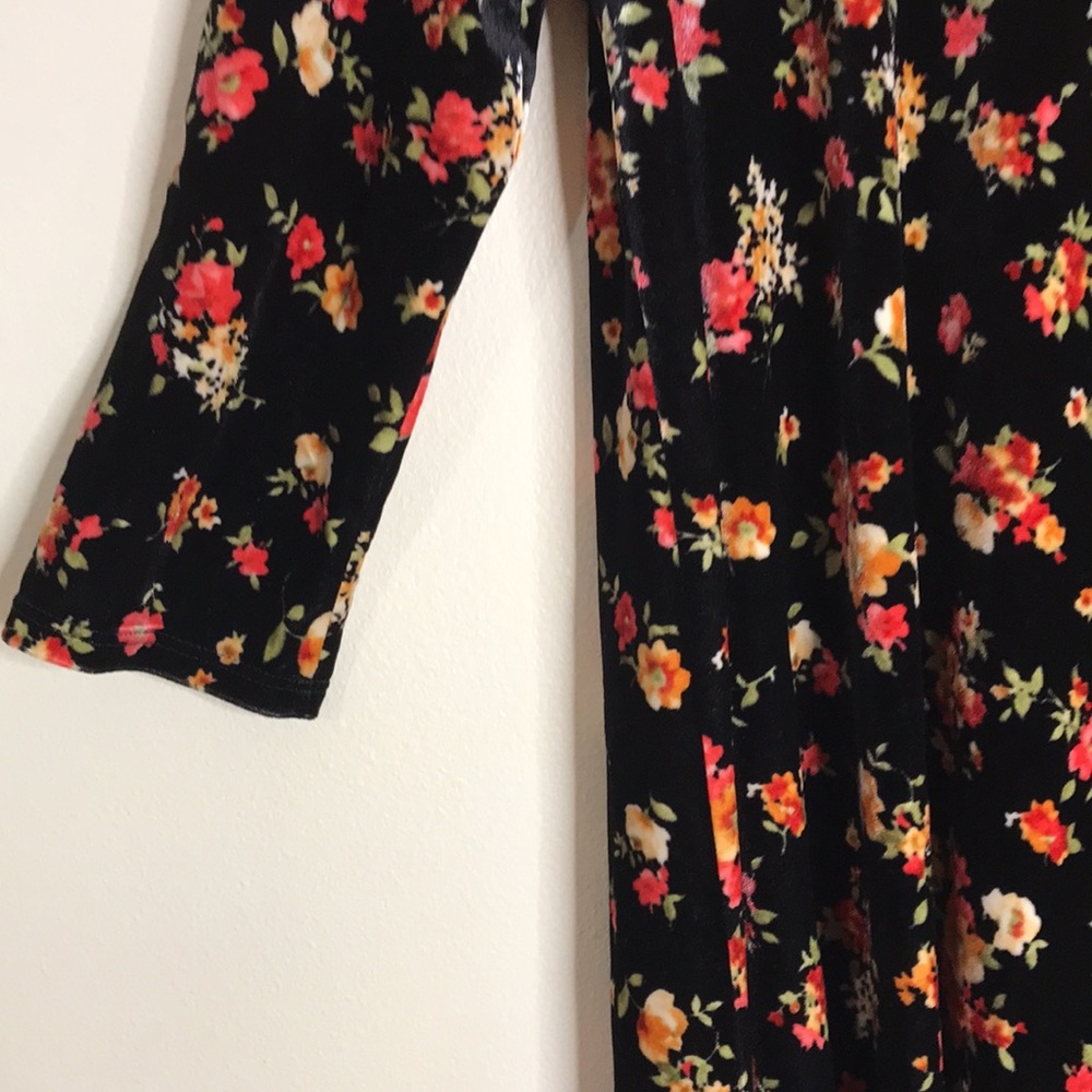 Free people Floral Black Bouquet Babe Velvet Mini dress Size large - Picture 8 of 15